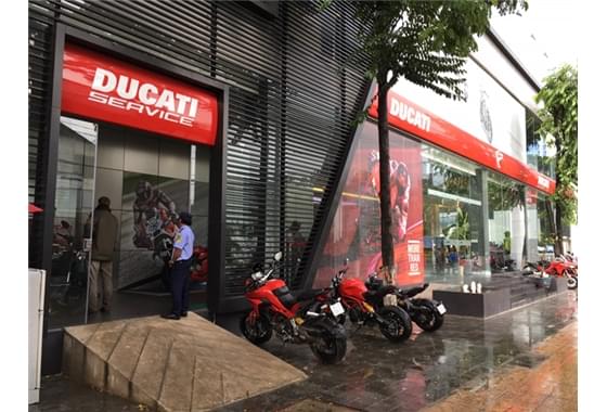 Ducati Saigon (1)