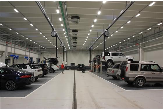 WORKY e Jaguar Land Rover una nuova realizzazione di prestigio in lombardia (0)